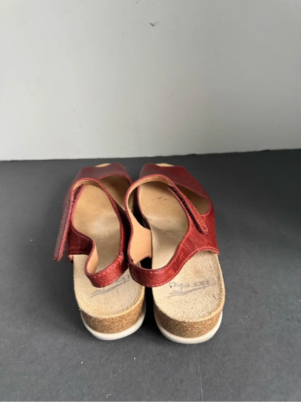 Dansko Marcy Wedge Sandals in red waxy leather. Size EU 39